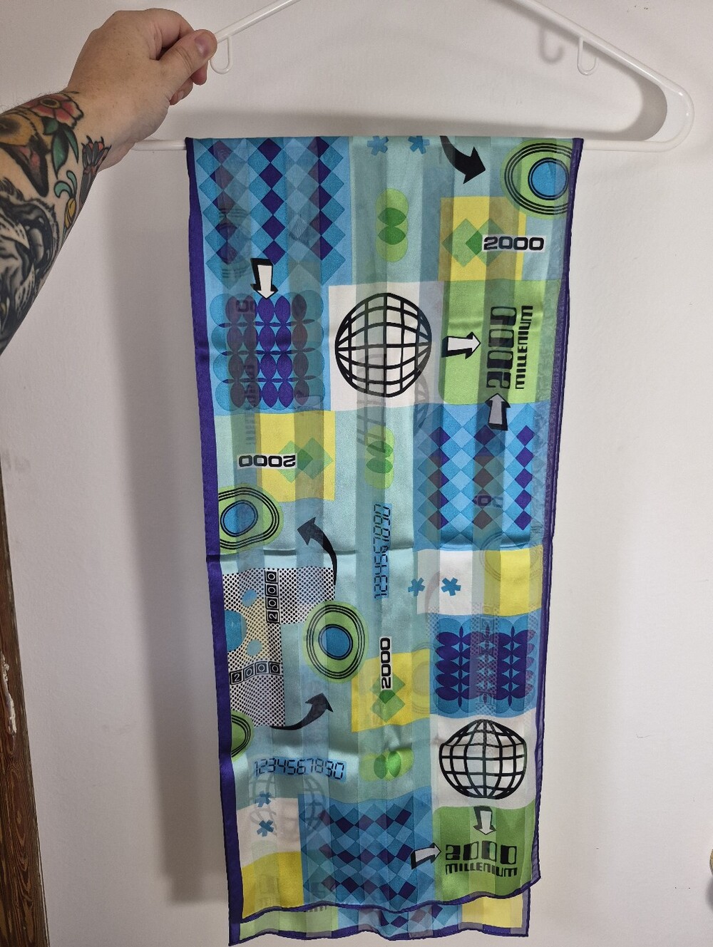 Millennium Y2K Scarf